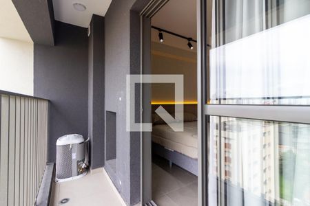 Studio para alugar com 28m², 1 quarto e sem vaga Studio para alugar com 28m², 1 quarto e sem vagaVista/Varanda