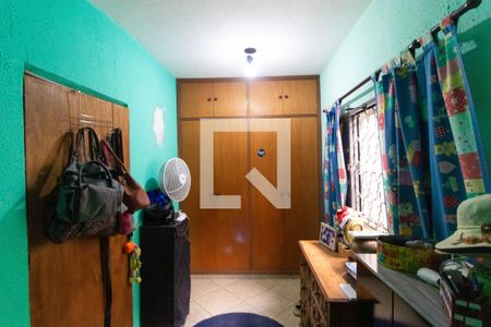 Casa à venda com 150m², 2 quartos e 3 vagas Casa à venda com 150m², 2 quartos e 3 vagasQuarto 1