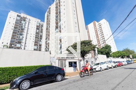 Apartamento à venda com 49m², 2 quartos e 1 vaga Apartamento à venda com 49m², 2 quartos e 1 vagaFachada
