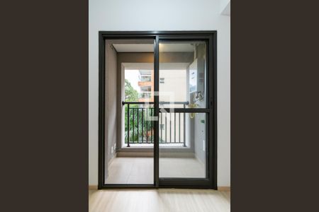 Apartamento à venda com 29m², 1 quarto e sem vagaSacada