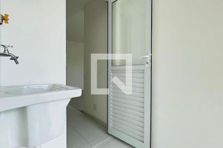 Apartamento à venda com 68m², 2 quartos e 2 vagas Apartamento à venda com 68m², 2 quartos e 2 vagasCozinha e Área de Serviço