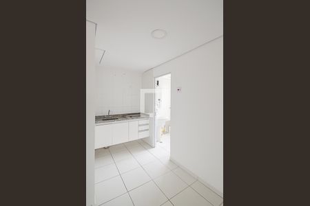 Apartamento à venda com 68m², 2 quartos e 1 vagaCozinha