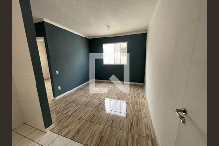 Sala de apartamento para alugar com 2 quartos, 54m² em Parque Santa Rosa, Suzano