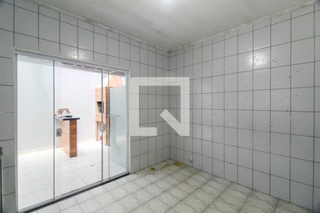 Casa para alugar com 100m², 3 quartos e sem vaga Casa para alugar com 100m², 3 quartos e sem vagaCozinha