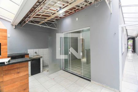 Área de Serviço de casa para alugar com 3 quartos, 100m² em Cidade Satelite Santa Barbara, São Paulo
