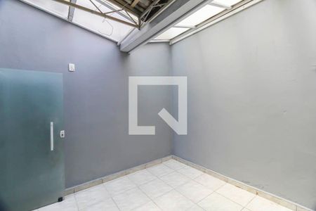Casa para alugar com 100m², 3 quartos e sem vaga Casa para alugar com 100m², 3 quartos e sem vagaÁrea de Serviço