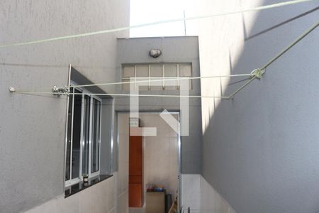Casa à venda com 110m², 3 quartos e 2 vagasQuintal