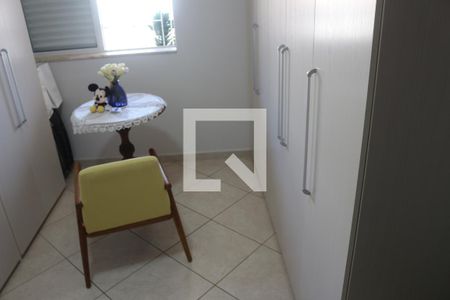 Casa à venda com 110m², 3 quartos e 2 vagasQuarto 1