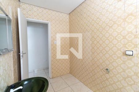 Casa para alugar com 120m², 2 quartos e 2 vagas Casa para alugar com 120m², 2 quartos e 2 vagasBanheiro