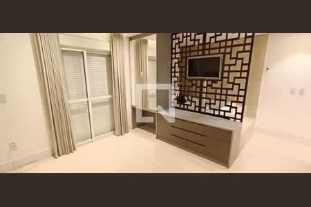 Apartamento à venda com 238m², 4 quartos e 4 vagas Apartamento à venda com 238m², 4 quartos e 4 vagasSuíte Master