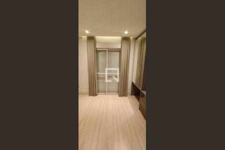 Apartamento à venda com 238m², 4 quartos e 4 vagas Apartamento à venda com 238m², 4 quartos e 4 vagasSuíte Master