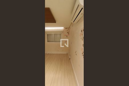 Apartamento à venda com 238m², 4 quartos e 4 vagas Apartamento à venda com 238m², 4 quartos e 4 vagasSuíte 2