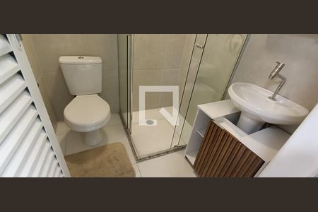 Apartamento à venda com 238m², 4 quartos e 4 vagas Apartamento à venda com 238m², 4 quartos e 4 vagasBanheiro de serviço