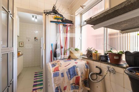 Apartamento à venda com 74m², 2 quartos e sem vagaÁrea de serviço