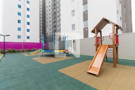 Apartamento para alugar com 39m², 2 quartos e 1 vaga Apartamento para alugar com 39m², 2 quartos e 1 vagaÁrea comum - Playground