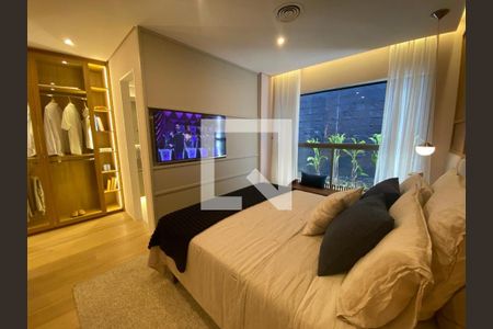 Apartamento à venda com 141m², 3 quartos e 2 vagas Apartamento à venda com 141m², 3 quartos e 2 vagasSuíte 1