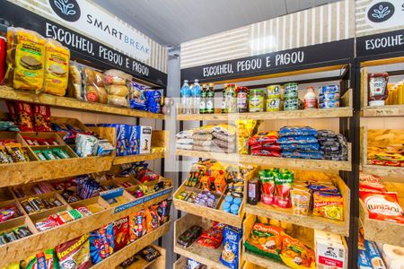 Apartamento para alugar com 51m², 2 quartos e 1 vaga Apartamento para alugar com 51m², 2 quartos e 1 vagaMercado