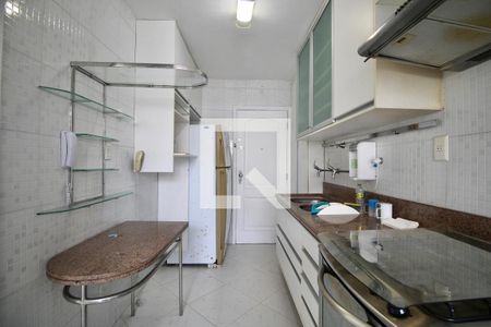 Apartamento para alugar com 90m², 3 quartos e 1 vagaCozinha e Área de Serviço