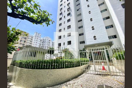 Apartamento para alugar com 90m², 3 quartos e 1 vagaFachada