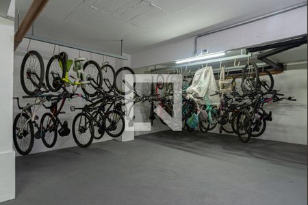 Área comum - Bicicletário de apartamento para alugar com 1 quarto, 40m² em Bela Vista, São Paulo