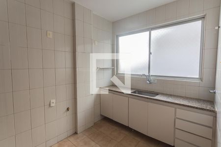 Apartamento para alugar com 100m², 3 quartos e 1 vaga Apartamento para alugar com 100m², 3 quartos e 1 vagaCozinha