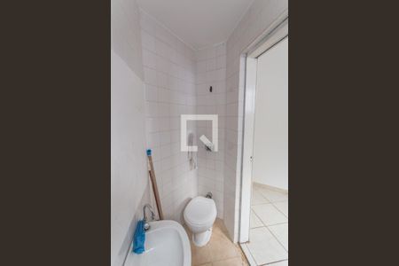 Apartamento para alugar com 100m², 3 quartos e 1 vaga Apartamento para alugar com 100m², 3 quartos e 1 vagaBanheiro de Serviço
