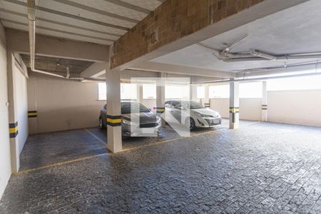 Apartamento para alugar com 100m², 3 quartos e 1 vaga Apartamento para alugar com 100m², 3 quartos e 1 vagaGaragem