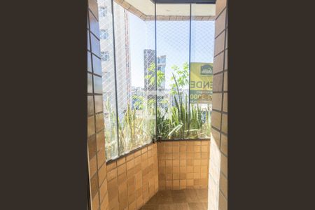 Apartamento para alugar com 100m², 3 quartos e 1 vaga Apartamento para alugar com 100m², 3 quartos e 1 vagaVaranda da Suíte