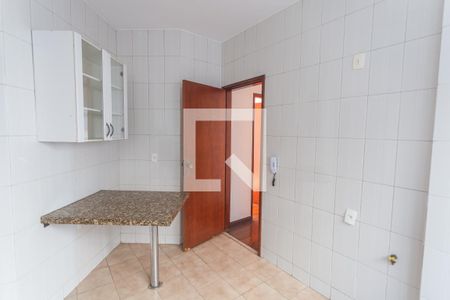 Apartamento para alugar com 100m², 3 quartos e 1 vaga Apartamento para alugar com 100m², 3 quartos e 1 vagaCozinha