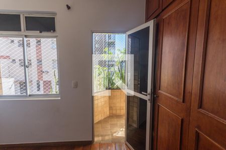 Apartamento para alugar com 100m², 3 quartos e 1 vaga Apartamento para alugar com 100m², 3 quartos e 1 vagaVaranda da Suíte