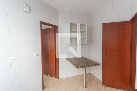 Apartamento para alugar com 100m², 3 quartos e 1 vaga Apartamento para alugar com 100m², 3 quartos e 1 vagaCozinha