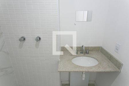 Apartamento à venda com 66m², 2 quartos e 1 vaga Apartamento à venda com 66m², 2 quartos e 1 vagaBanheiro Social