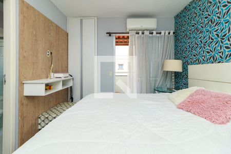 Casa de condomínio à venda com 127m², 3 quartos e 2 vagasSuíte