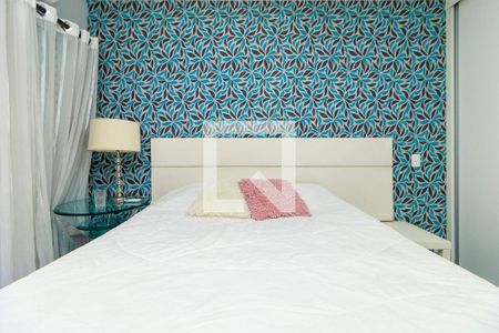 Casa de condomínio à venda com 127m², 3 quartos e 2 vagasSuíte