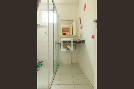 Casa de condomínio à venda com 127m², 3 quartos e 2 vagasBanheiro 2