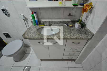 Apartamento à venda com 72m², 2 quartos e sem vagaBanheiro