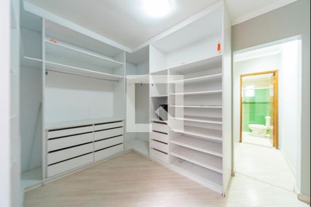 Apartamento à venda com 83m², 2 quartos e 2 vagas Apartamento à venda com 83m², 2 quartos e 2 vagasCloset do Quarto 2