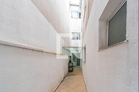 Apartamento à venda com 83m², 2 quartos e 2 vagas Apartamento à venda com 83m², 2 quartos e 2 vagasVista do Closet do Quarto 2