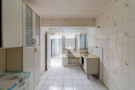 Casa à venda com 120m², 3 quartos e 2 vagas Casa à venda com 120m², 3 quartos e 2 vagasCozinha