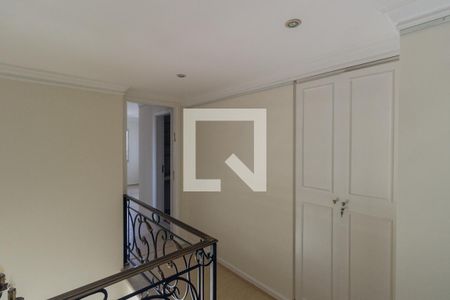 Apartamento à venda com 168m², 2 quartos e 3 vagas Apartamento à venda com 168m², 2 quartos e 3 vagasMezanino