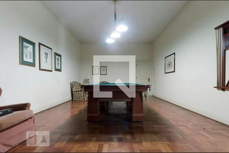 Apartamento à venda com 168m², 2 quartos e 3 vagas Apartamento à venda com 168m², 2 quartos e 3 vagasÁrea comum - Salão de jogos