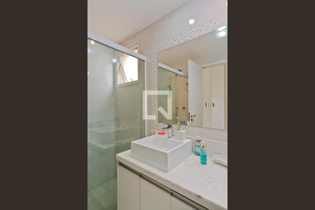 Apartamento à venda com 136m², 3 quartos e 2 vagasBanheiro da Suíte 3