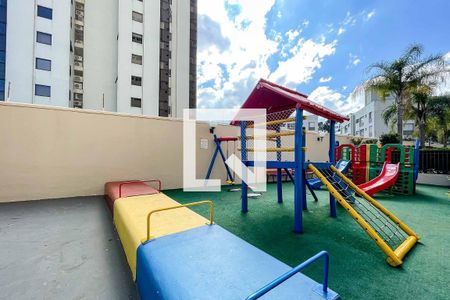 Apartamento à venda com 136m², 3 quartos e 2 vagasÁrea comum - Playground