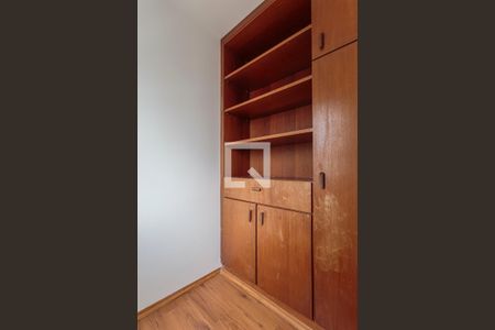 Apartamento à venda com 93m², 3 quartos e 2 vagasQuarto de Serviço