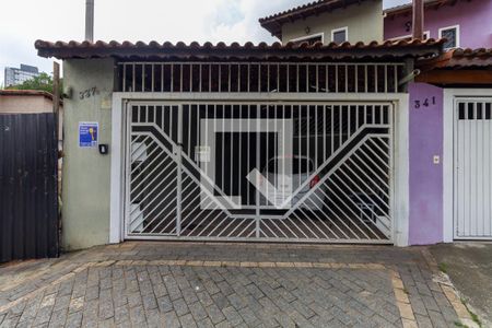 Casa à venda com 150m², 3 quartos e 2 vagasFachada + Plaquinha