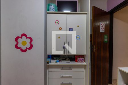 Casa à venda com 150m², 3 quartos e 2 vagasQuarto 3