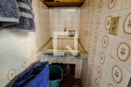 Casa à venda com 186m², 3 quartos e 3 vagas Casa à venda com 186m², 3 quartos e 3 vagasÁrea de Serviço