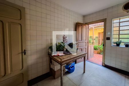 Casa à venda com 186m², 3 quartos e 3 vagas Casa à venda com 186m², 3 quartos e 3 vagascozinha