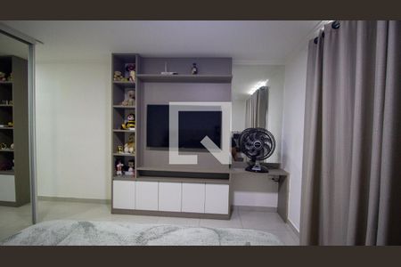 Apartamento à venda com 182m², 2 quartos e 3 vagas Apartamento à venda com 182m², 2 quartos e 3 vagasSuíte