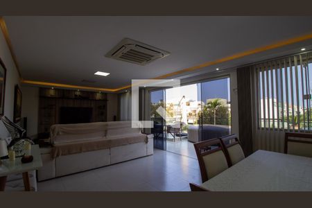 Sala de apartamento à venda com 2 quartos, 182m² em Recreio dos Bandeirantes, Rio de Janeiro